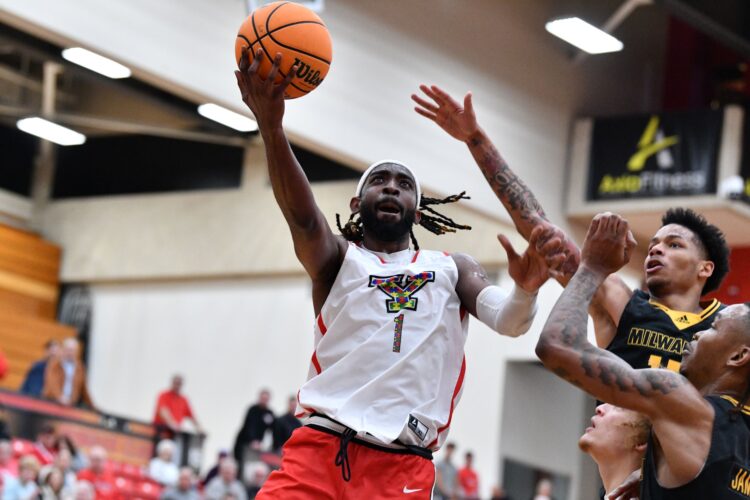 YSU rallies, holds off Milwaukee 97-85 in overtime